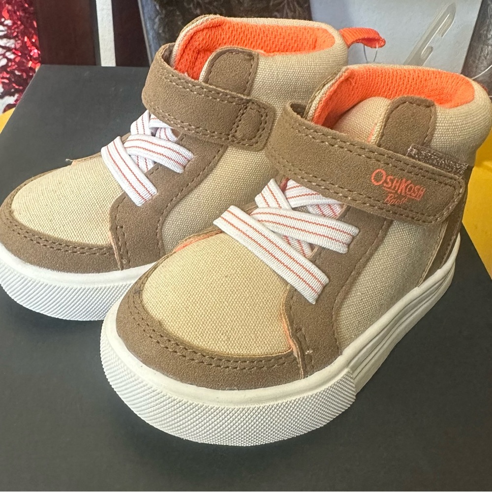 ***BRAND NEW BABY SHOES****